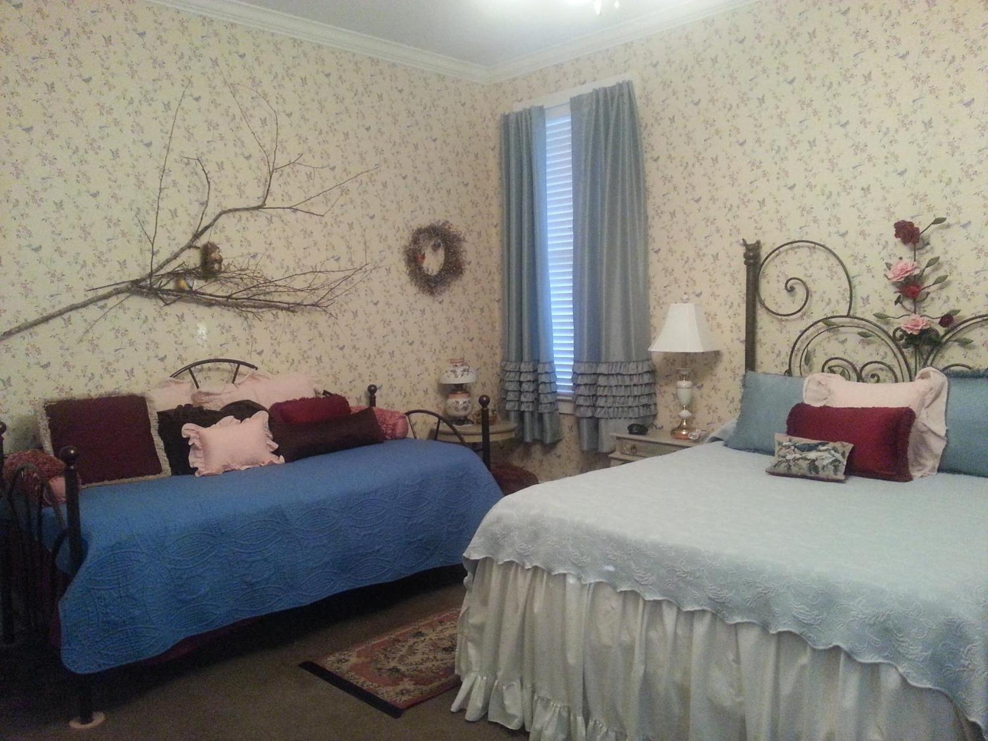 Holly House Of Hamilton Bed and Breakfast Værelse billede