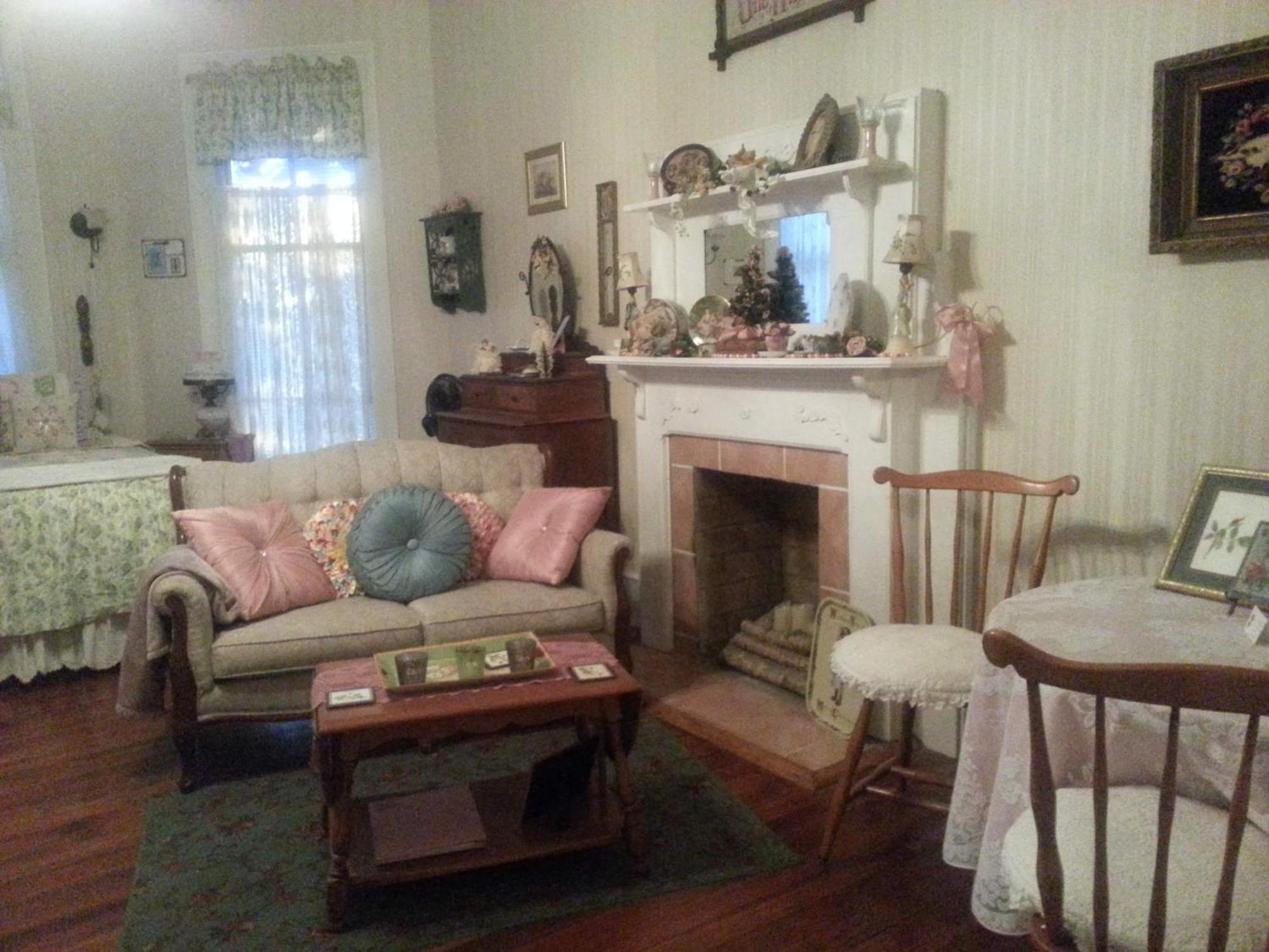 Holly House Of Hamilton Bed and Breakfast Værelse billede