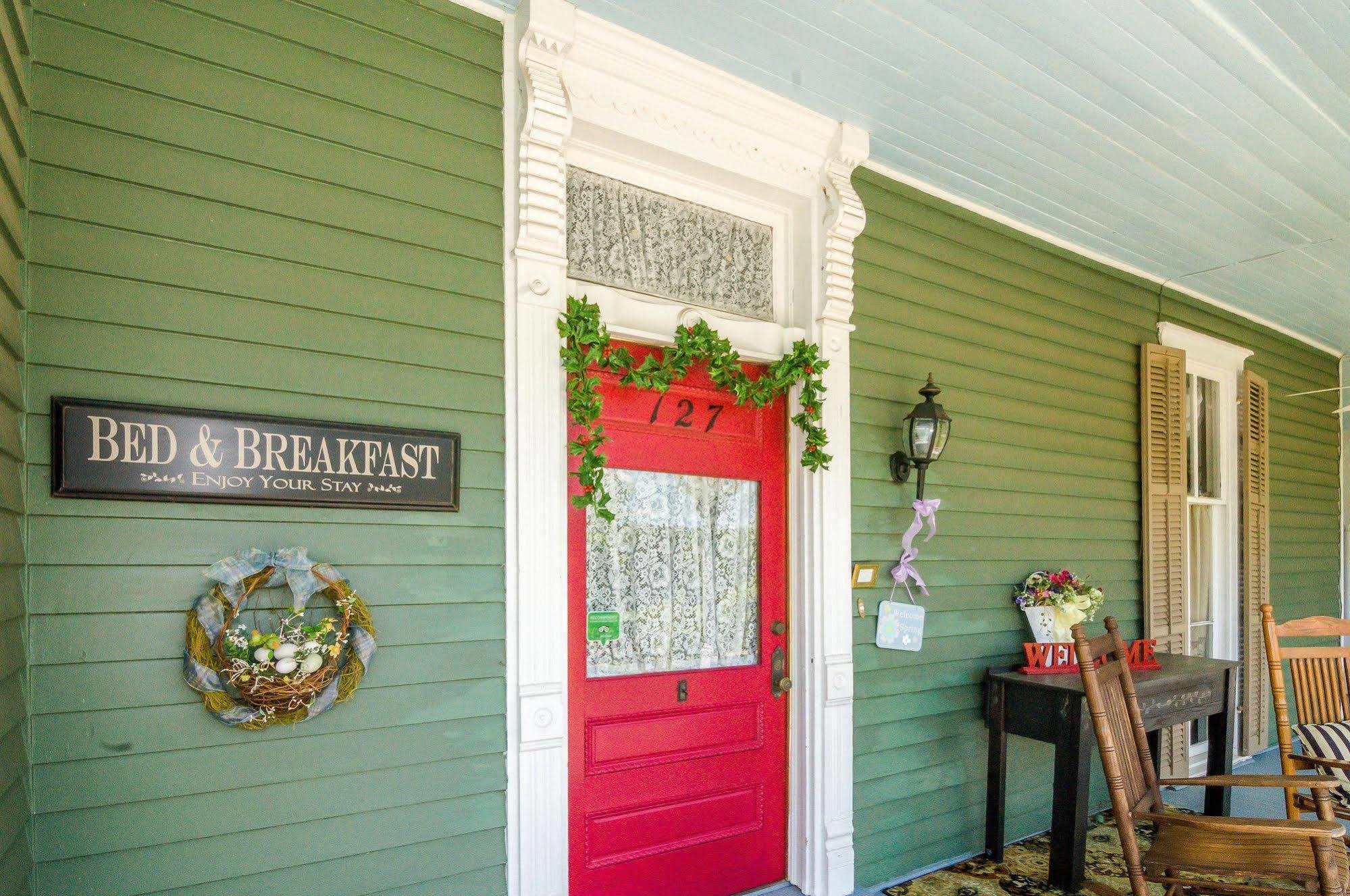 Holly House Of Hamilton Bed and Breakfast Eksteriør billede